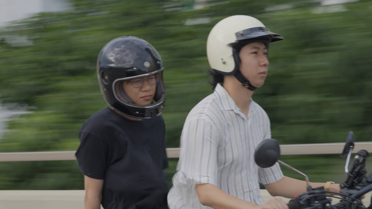 劇照|拍下你在囚室裏比V