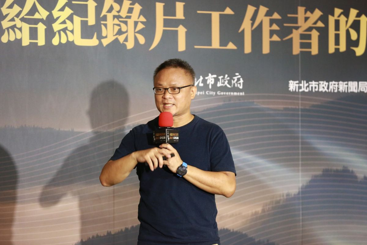 Director Huang Jia-jun lectured 